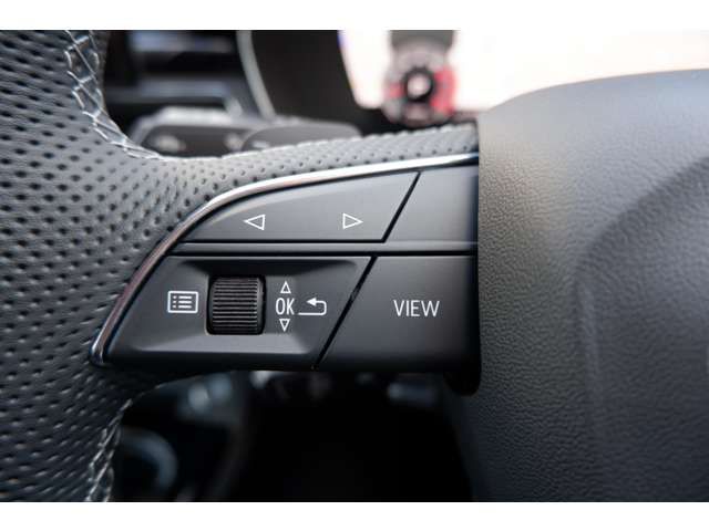 AUDI A4 AVANT 2023 Image 31