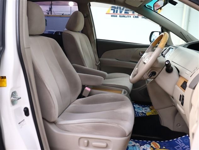 TOYOTA ESTIMA 2007 Image 31