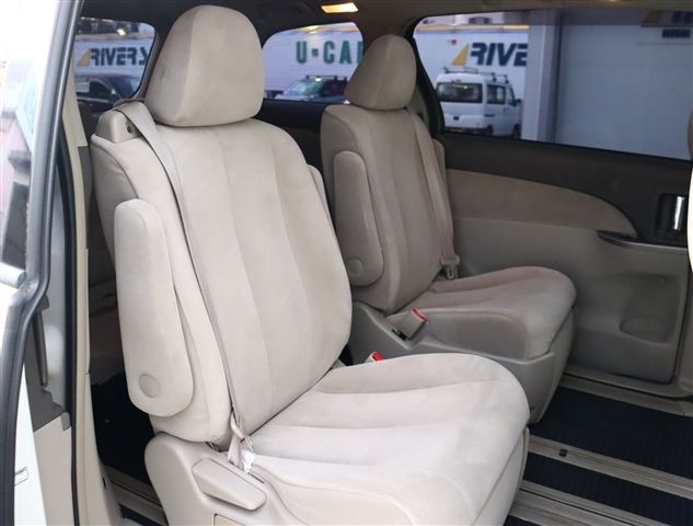 TOYOTA ESTIMA 2007 Image 31