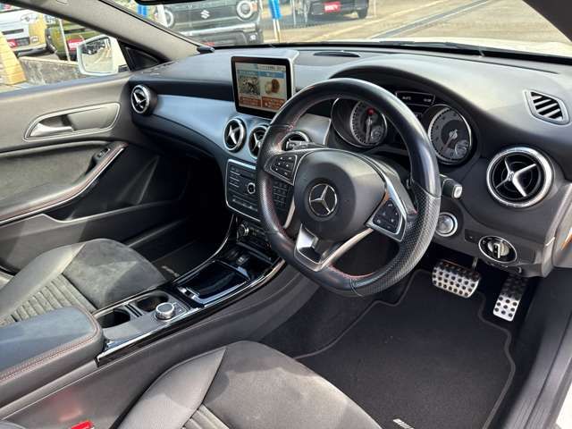 MERCEDES BENZ CLA CL 2015 Image 31