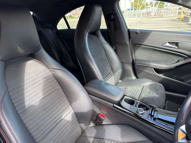 MERCEDES BENZ CLA CL 2015 Image 31