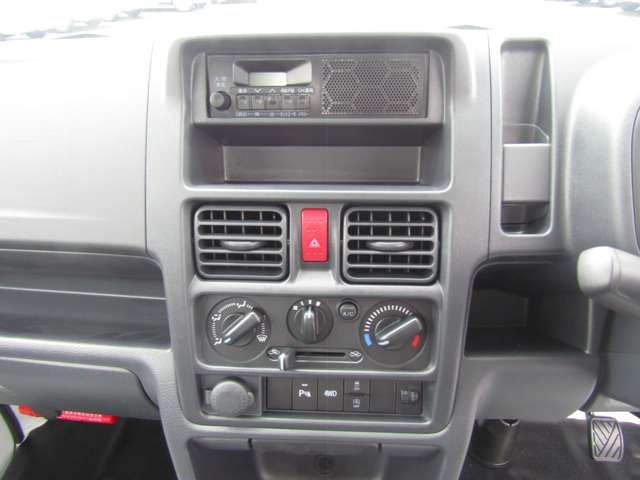 SUZUKI CARRY TRUCK 4WD 2024 Image 31