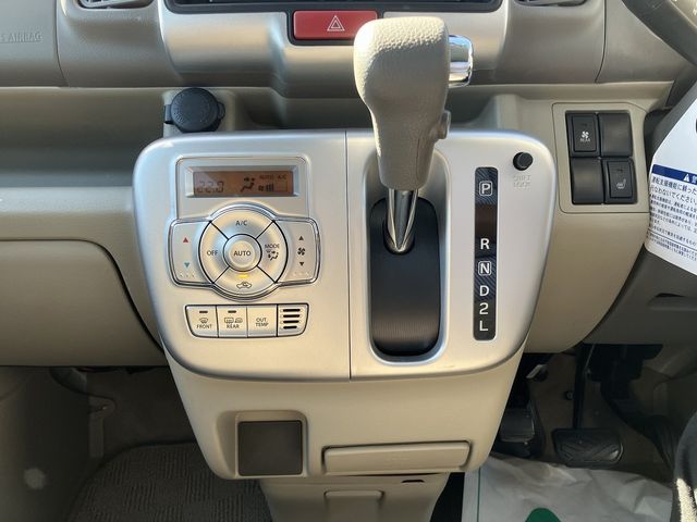 NISSAN NV100 CLIPPER RIO 4W 2020 Image 31