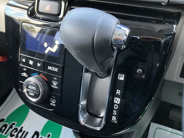 DAIHATSU MOVE CANBUS 4WD 2019 Image 31