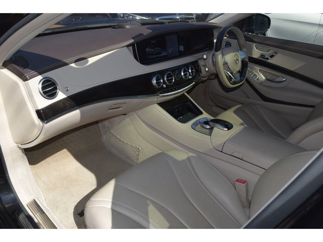 MERCEDES BENZ S CLAS 2016 Image 31