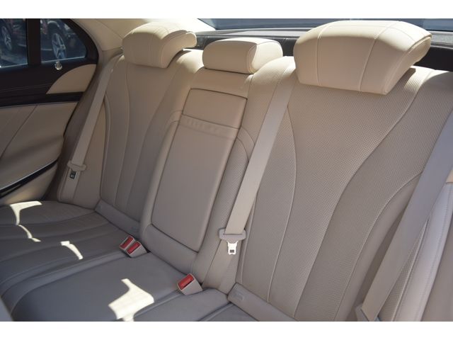 MERCEDES BENZ S CLAS 2016 Image 31