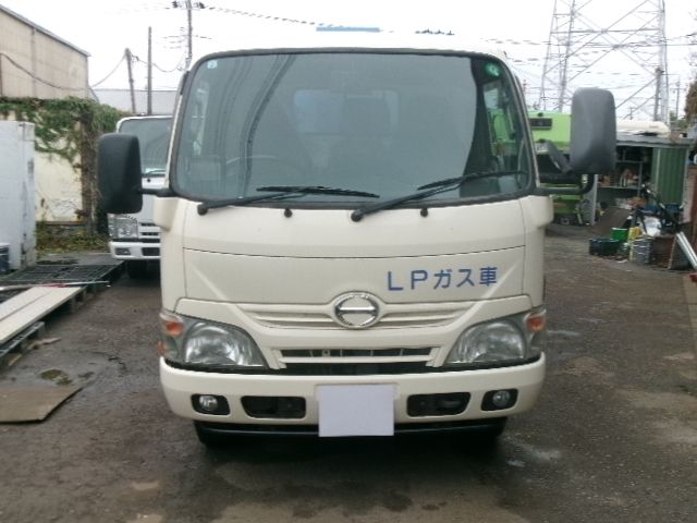 HINO DUTRO 2013 Image 31