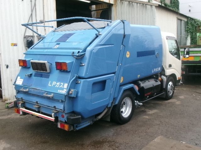 HINO DUTRO 2013 Image 31