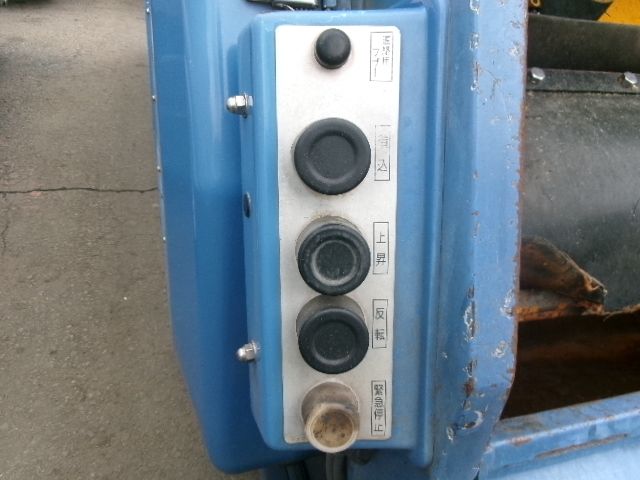 HINO DUTRO 2013 Image 31