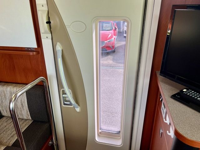 TOYOTA CAMROAD 2018 Image 31