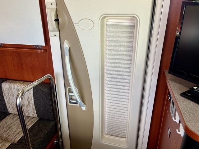 TOYOTA CAMROAD 2018 Image 31