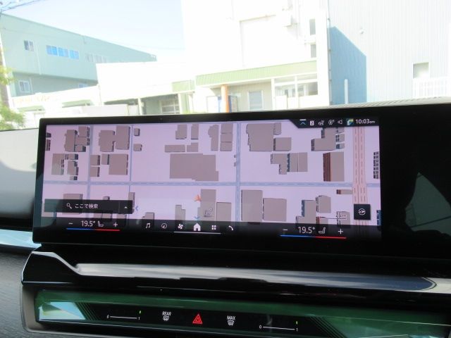 BMW 5SERIES SEDAN 2025 Image 31