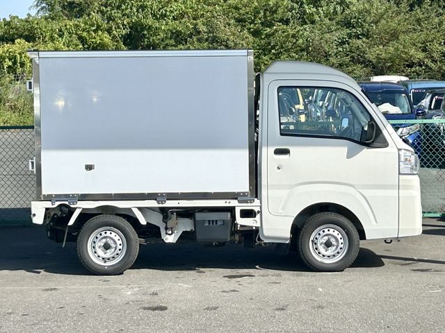 DAIHATSU HIJET TRUCK 4WD 2021 Image 31