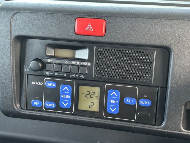 DAIHATSU HIJET TRUCK 4WD 2021 Image 31