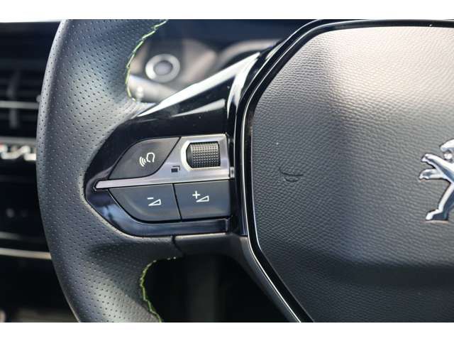 PEUGEOT E-208 2022 Image 31