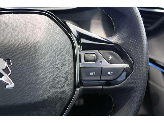 PEUGEOT E-208 2022 Image 31
