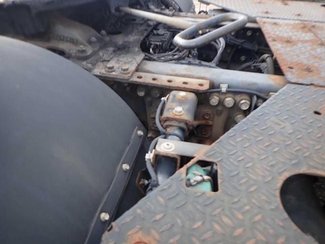 HINO PROFIA 2015 Image 31