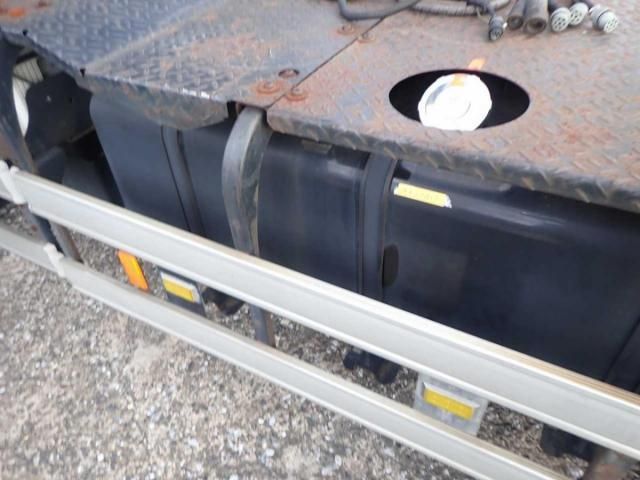 HINO PROFIA 2015 Image 31