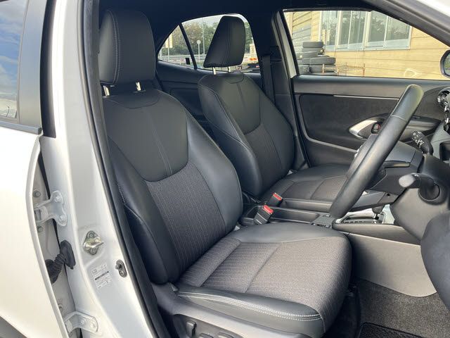 TOYOTA YARIS CROSS HYBRID 2023 Image 31