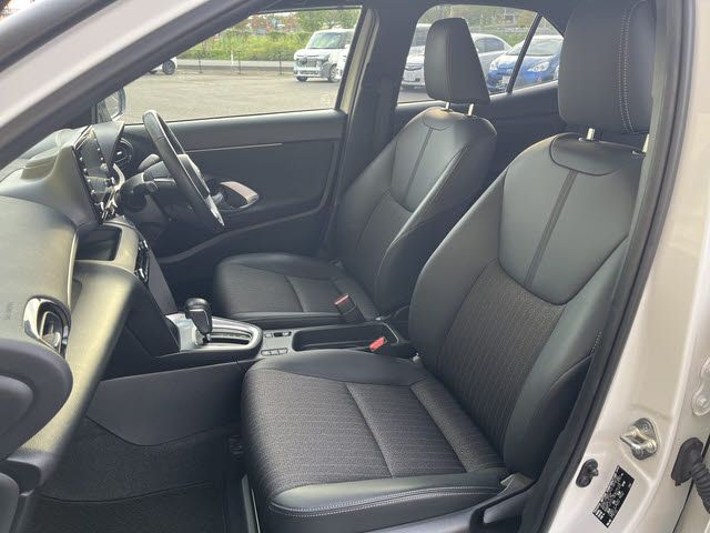 TOYOTA YARIS CROSS HYBRID 2023 Image 31