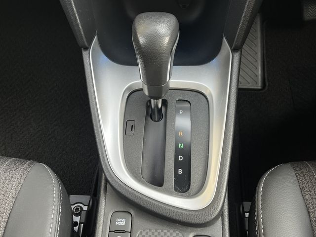 TOYOTA YARIS CROSS HYBRID 2023 Image 31