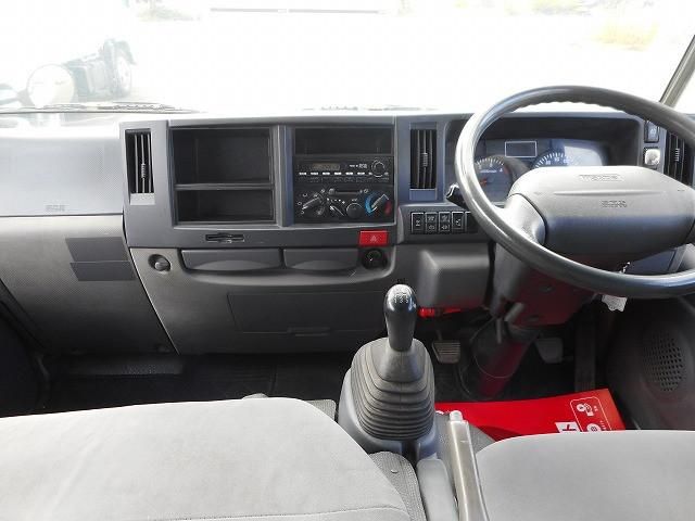 ISUZU ELF 2012 Image 31