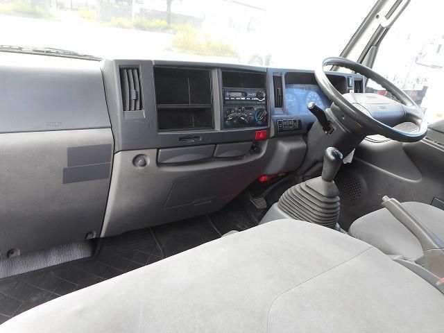 ISUZU ELF 2012 Image 31