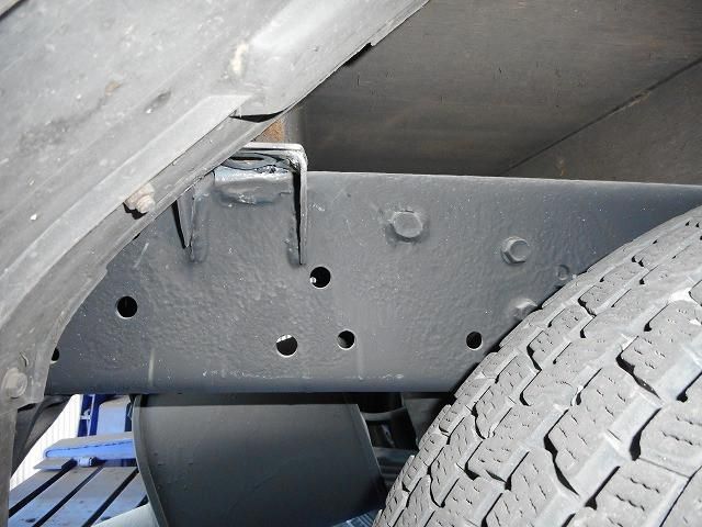 ISUZU ELF 2012 Image 31