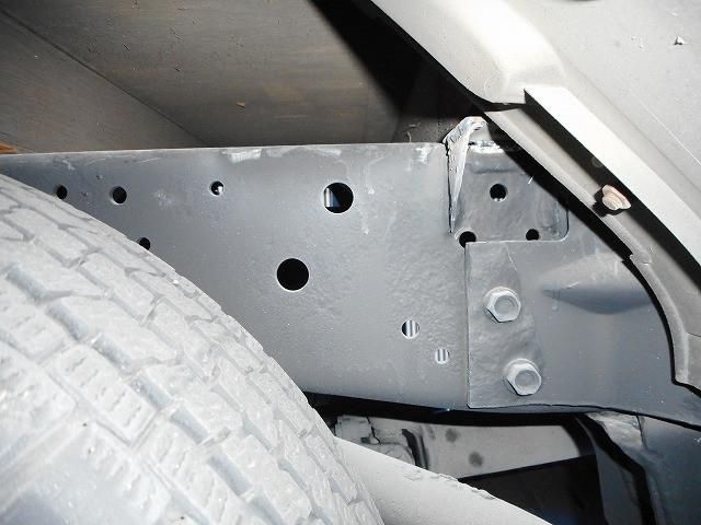 ISUZU ELF 2012 Image 31