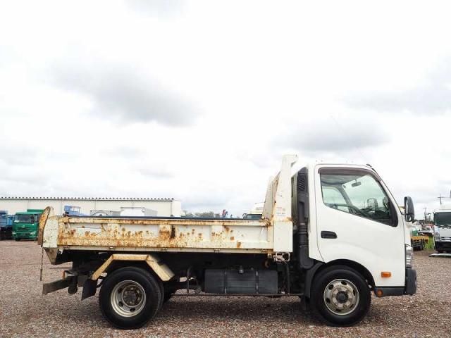 HINO DUTRO 2016 Image 31