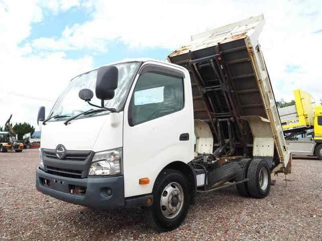 HINO DUTRO 2016 Image 31