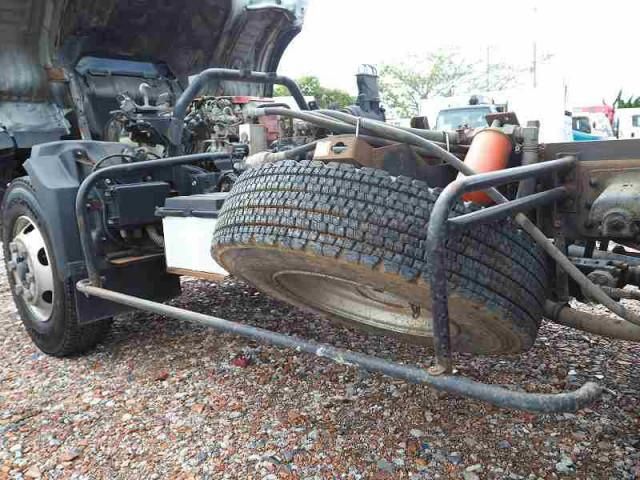 HINO DUTRO 2016 Image 31