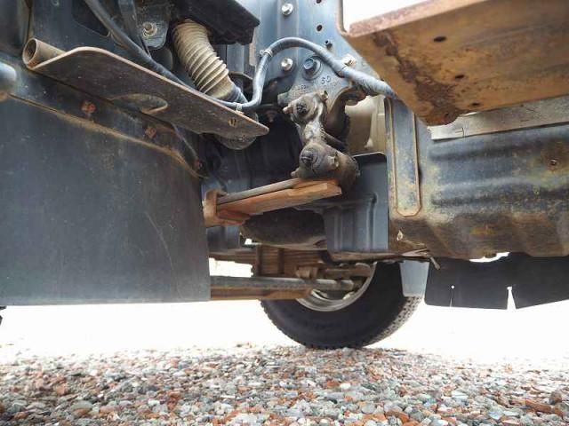 HINO DUTRO 2016 Image 31