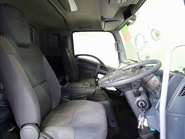 ISUZU FORWARD 2018 Image 31