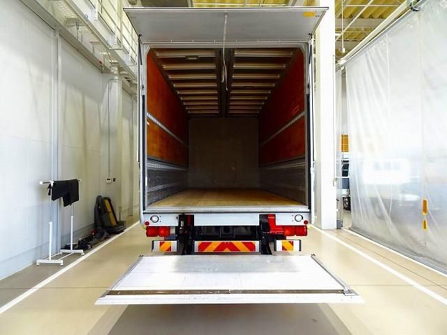 ISUZU FORWARD 2018 Image 31