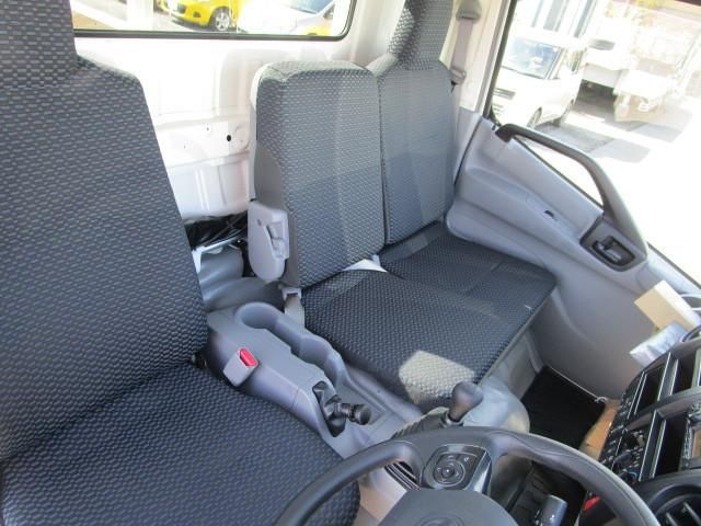 HINO DUTRO 2024 Image 31