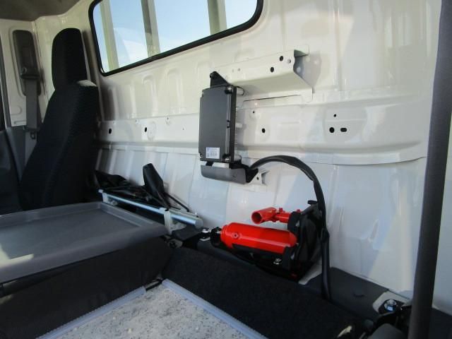 HINO DUTRO 2024 Image 31