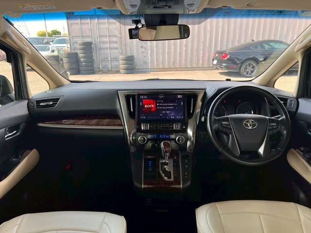 TOYOTA ALPHARD 2019 Image 31
