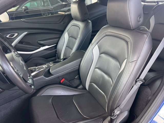 CHEVROLET CAMARO 2018 Image 31