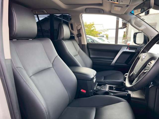 TOYOTA LANDCRUISER PRADO 2023 Image 31