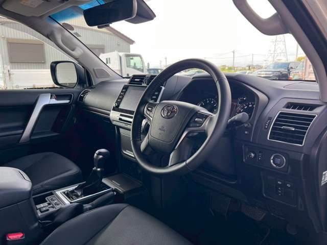 TOYOTA LANDCRUISER PRADO 2023 Image 31