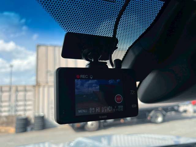 TOYOTA LANDCRUISER PRADO 2023 Image 31