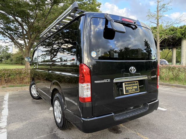 TOYOTA HIACE VAN 4WD 2015 Image 31