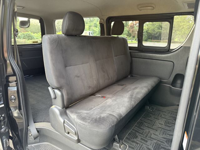 TOYOTA HIACE VAN 4WD 2015 Image 31