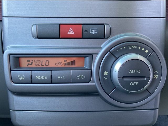 DAIHATSU MOVE CONTE 2010 Image 31