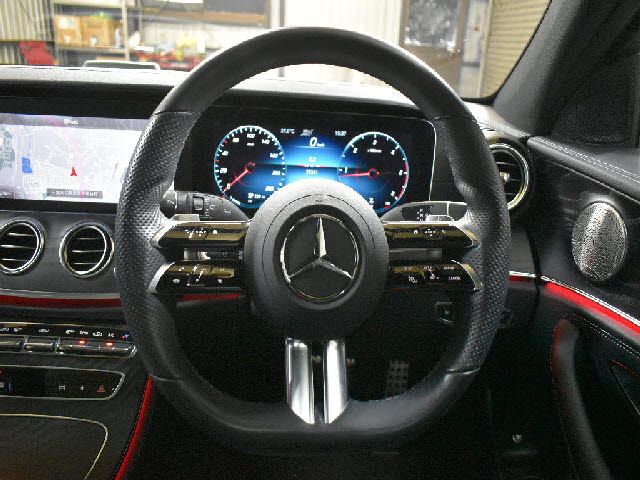 MERCEDES BENZ E CLAS 2021 Image 31