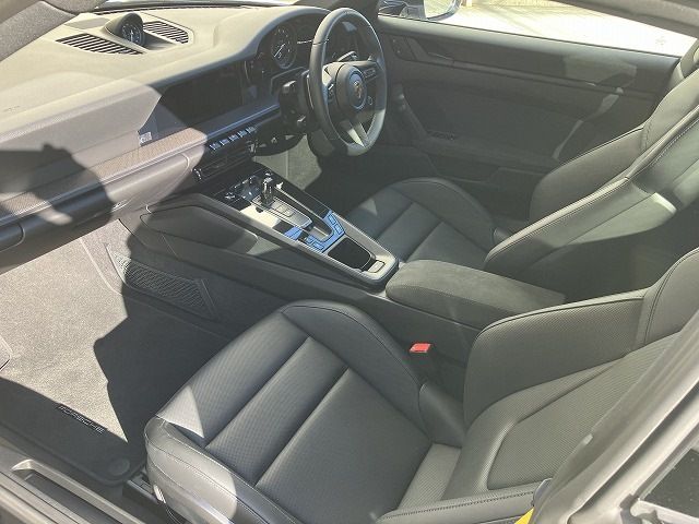 PORSCHE 911 2024 Image 31