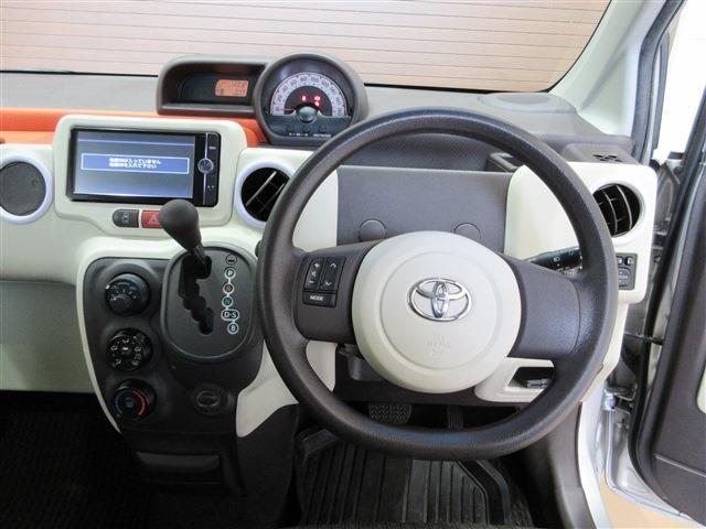 TOYOTA PORTE 2012 Image 31