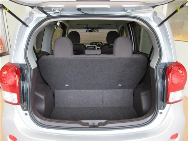 TOYOTA PORTE 2012 Image 31