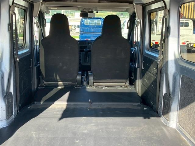 DAIHATSU HIJET CARGO 2023 Image 31